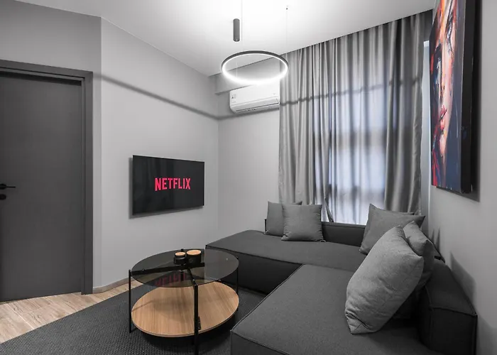 No9, Chic & Modern 2bdr In The Centre Of *