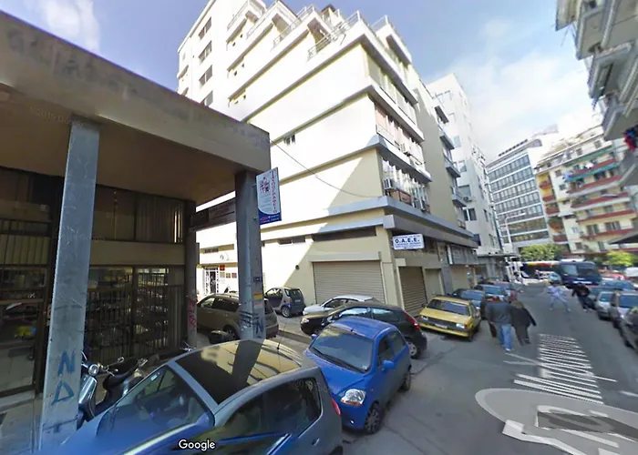 No9, Chic & Modern 2bdr In The Centre Of * Салоники