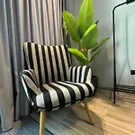 Διαμέρισμα No9, Chic & Modern 2bdr In The Centre Of