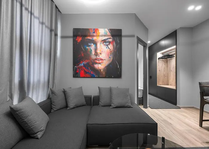 No9, Chic & Modern 2bdr In The Centre Of